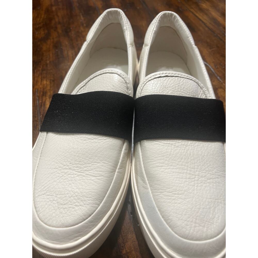 UGG Women’s 8.5 Cream Leather Slip On Sneakers Platform Black Strap Casual Shoes
